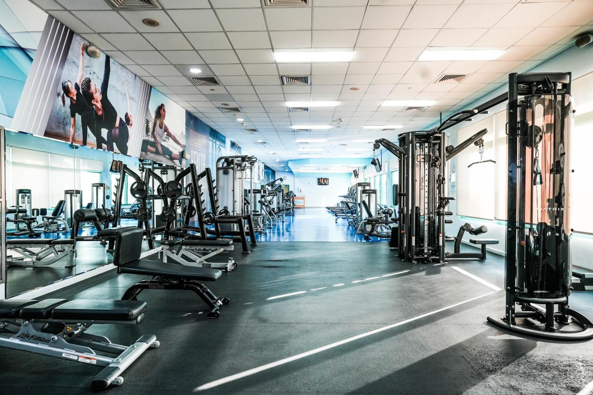 Moevenpick Grand Al Bustan Hotel Dubai Ngoại thất bức ảnh The gym at the 2012 London Olympics